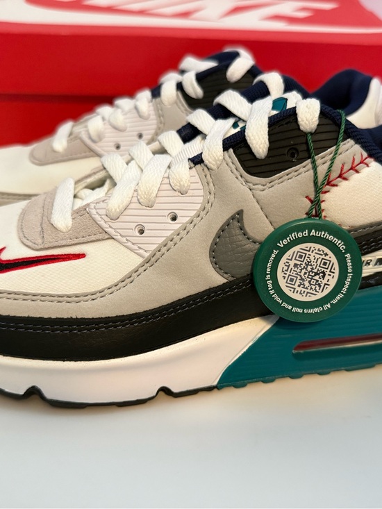 NIKE AIR MAX 90 GS Ken Griffey Jr. Swingman Backwards Cap Mens 6.5 NIB Verified main image 12
